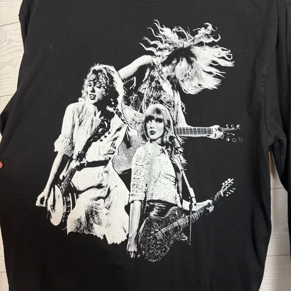 2023 TAYLOR SWIFT THE ERAS TOUR BLACK LONG SLEEVE TEE OFFICIAL AUTHENTIC LARGE - Picture 2 of 10